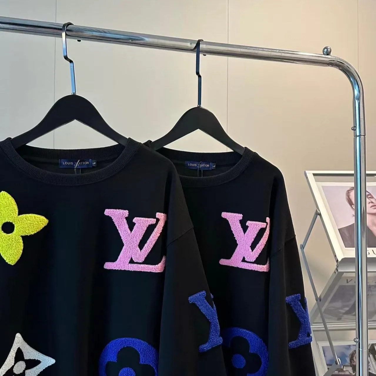 『S-3XL』ホットな新しいタオル刺繍フック花文字秋と冬のスウェットシャツの女性のゆったりとしたカジュアルな気質の長袖