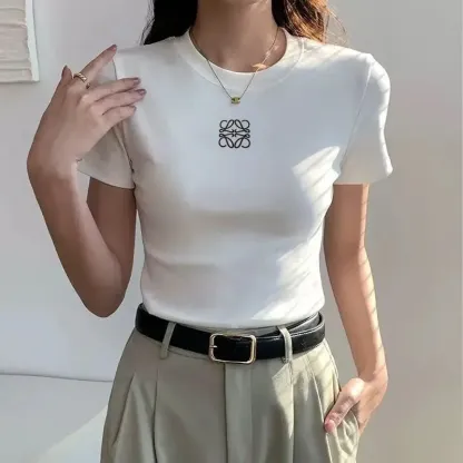 『M-XL』売れ切れ必至 大好評 絶対流行 シンプル フェミニン 刺繍 Ｔシャツ