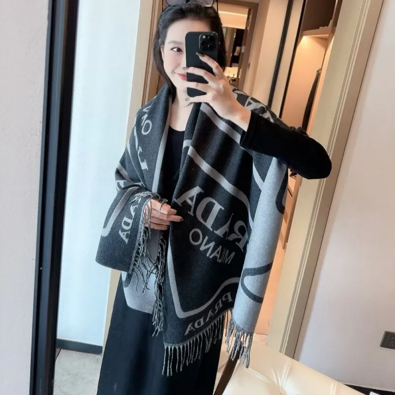 激売れ中 手触り良く やわらかい ファッション フリンジ付き スカーフ