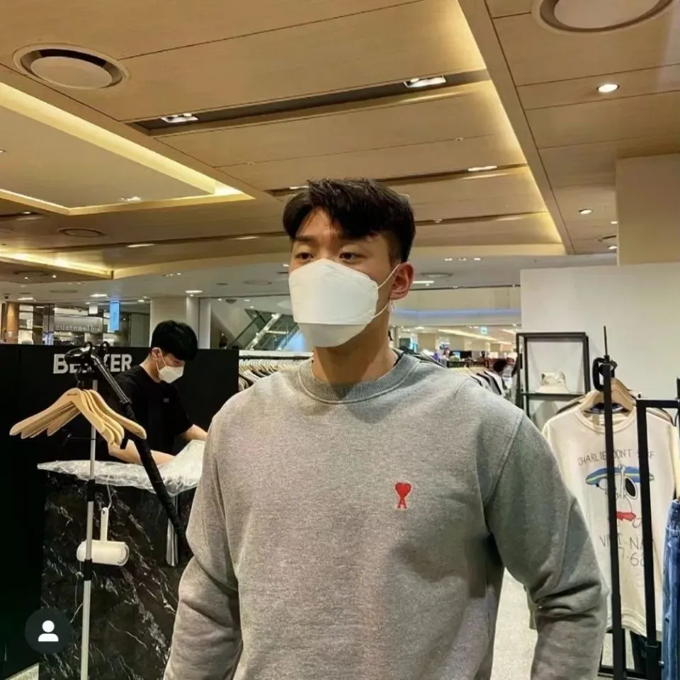 【M-5XL】大人気 ラウンドネック ファッション 売れ筋 人気 合わせやすい 高品質 トレーナー