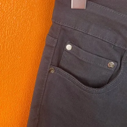 『S-2XL』目立つ 高品質 ファッション シンプル 快適 クラシック 合わせやすい スリムストレートジーンズ