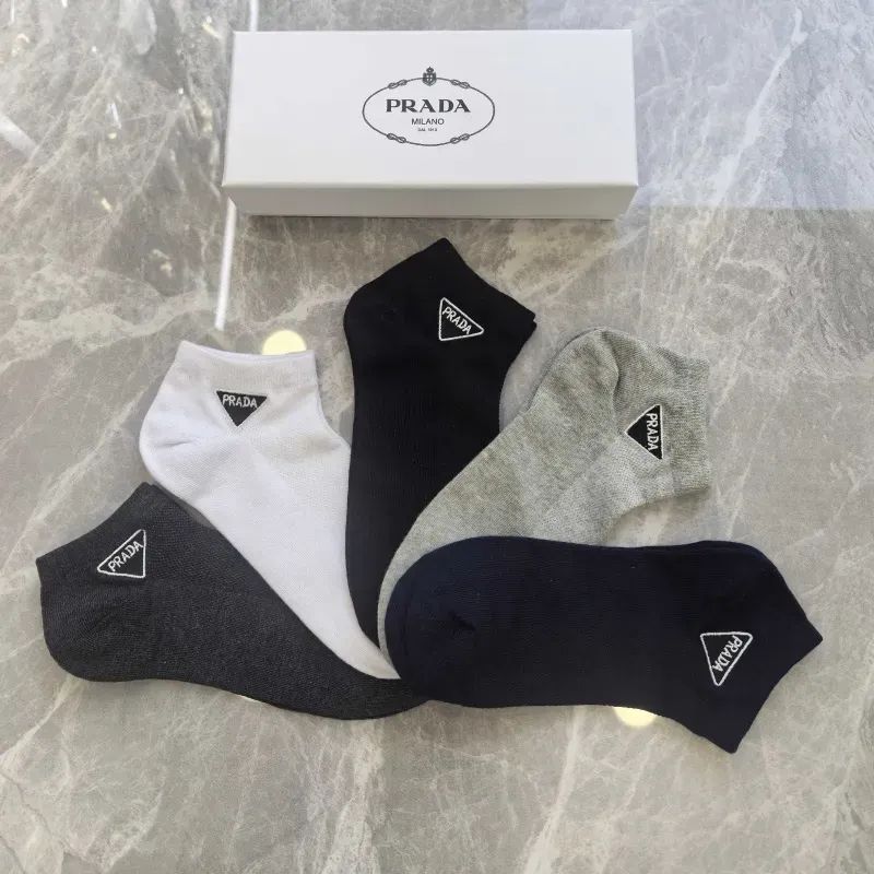 最愛の一着 着心地良い ファッション 通気性 合わせやすい シンプル 5足セット靴下