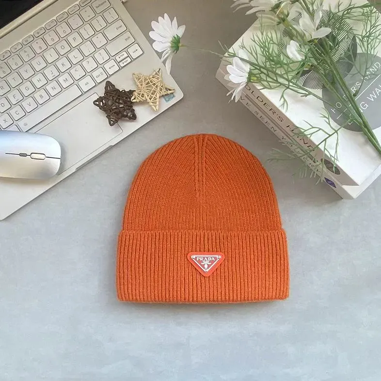 冬用ニットラビットファーファッショナブルな秋冬用厚手暖かいウール帽子