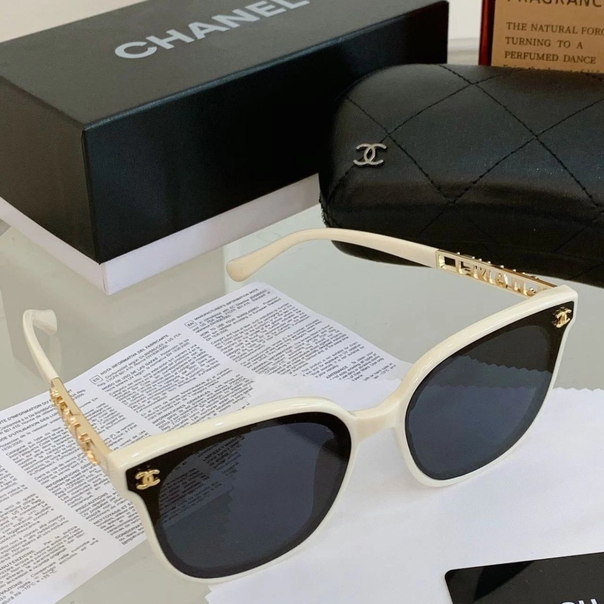 クラシックなサングラス、ブルーライトカットグラス