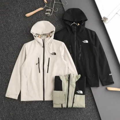 『S-2XL』 今季も大流行 絶対流行 ペアルック カップル きれいめ系 3色 防風 アウター