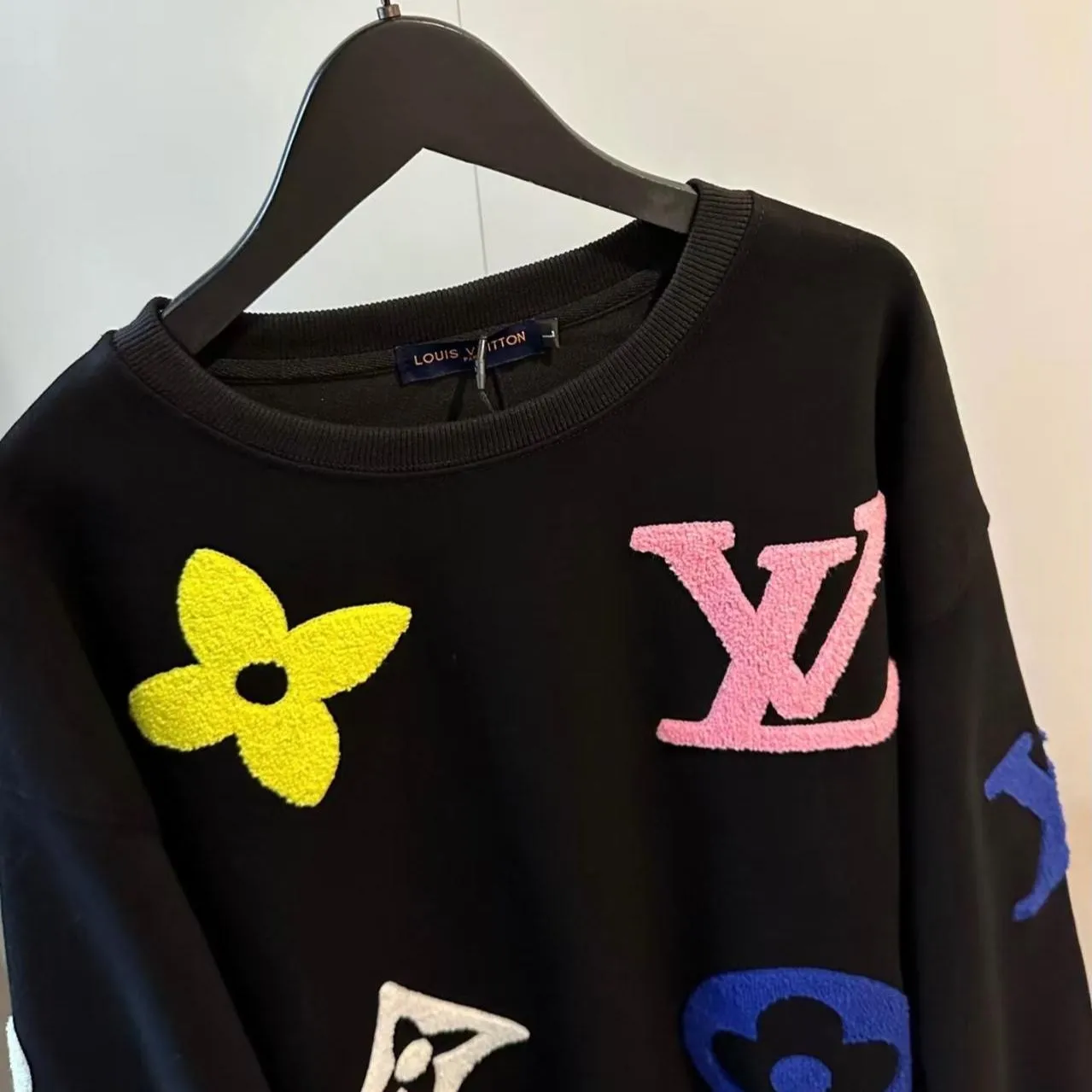 『S-3XL』ホットな新しいタオル刺繍フック花文字秋と冬のスウェットシャツの女性のゆったりとしたカジュアルな気質の長袖