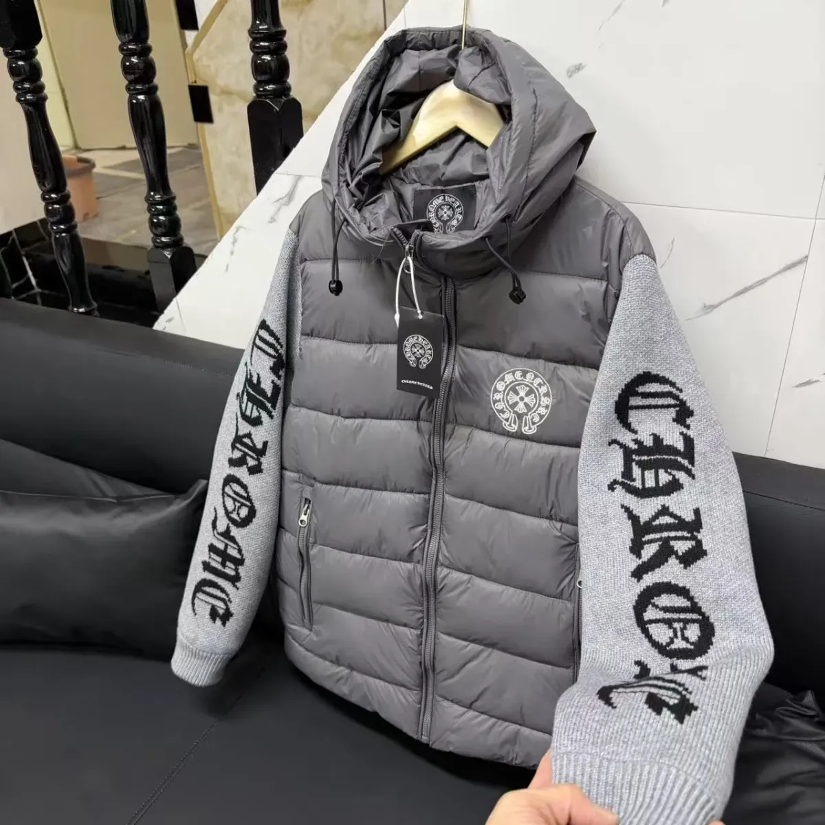 『S-3XL』2025年新作 冬 刺繍 ダイヤモンド柄 カップル コットンジャケット ゆったり フード付き コート 男女兼用