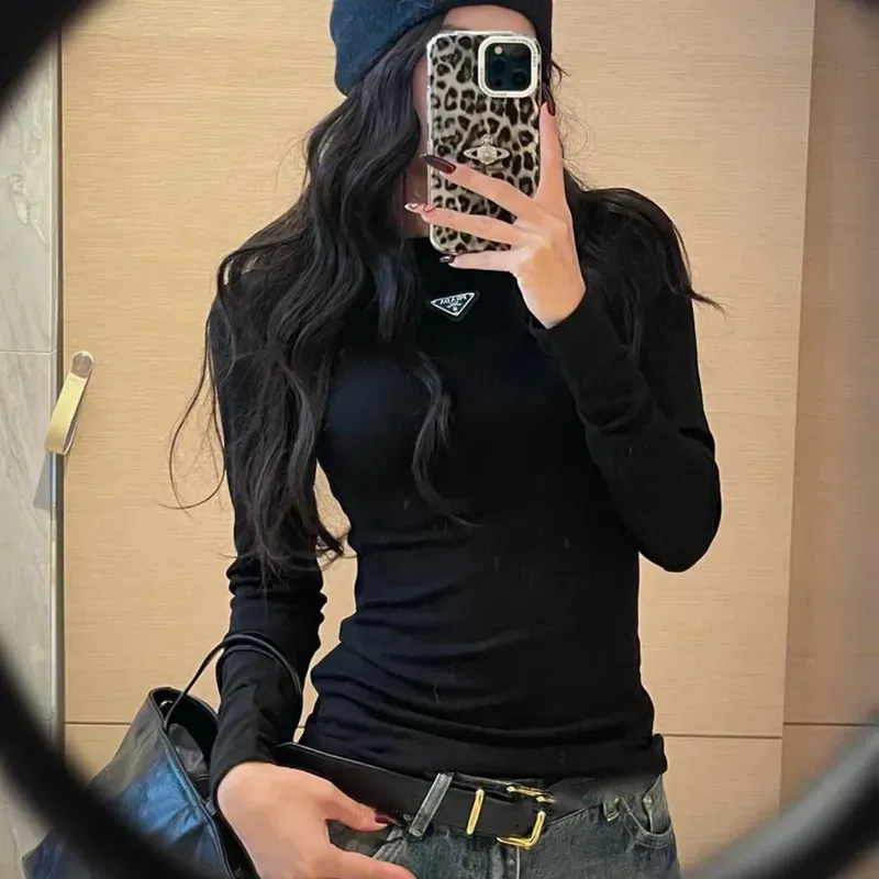 『S-L』今季も大流行トレンド 快適 柔らかい着瘦せ 細身シルエット長袖Tシャツ