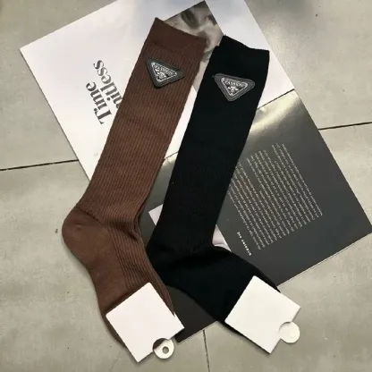 2種のタグ ランダム発送 売れ筋 人気上昇中 絶対流行 爆売れ中 日常 カジュアル 超ファッション おしゃれ ソックス