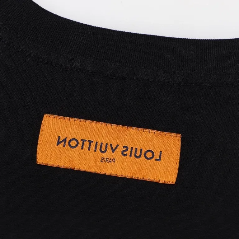 『S-2XL』カジュアル 高級感 通気性 合わせやすい Ｔシャツ