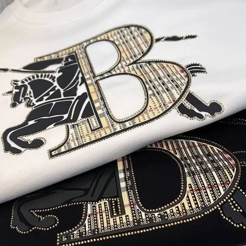 大人らしい 目立つ 気質満点 デザイン満点 日常 カジュアル おしゃれ トレーナー