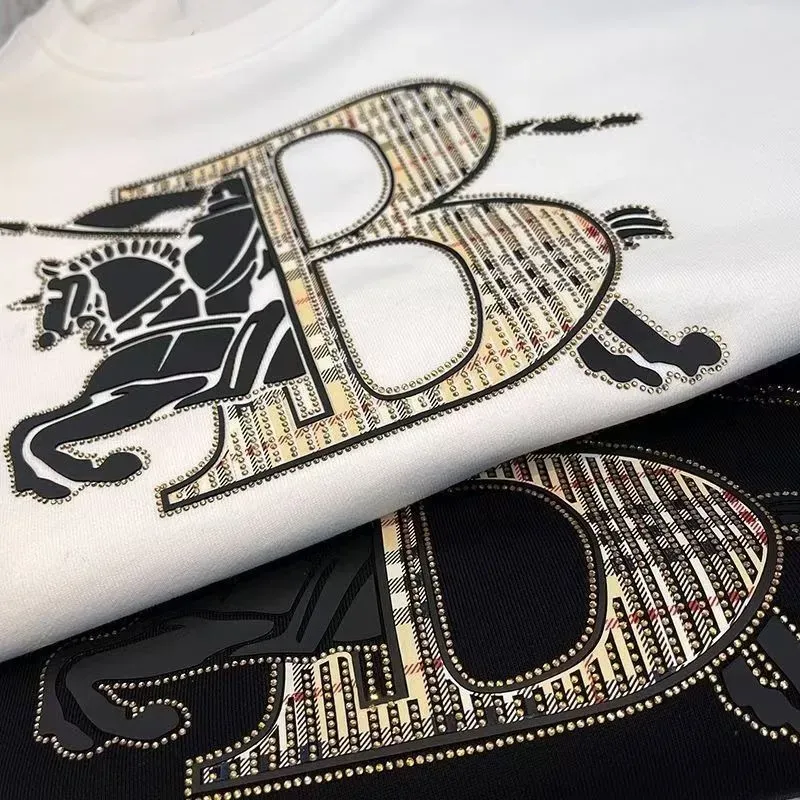 大人らしい 目立つ 気質満点 デザイン満点 日常 カジュアル おしゃれ トレーナー