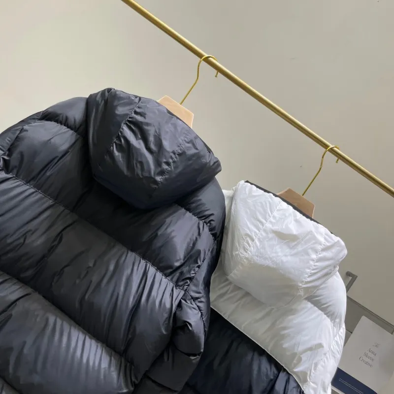 『M-2XL』好感度100％ 質感のいい ファッション 配色 ふわふわ フード付き ジッパー 冬 ダウンアウター