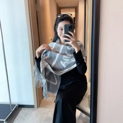 激売れ中 手触り良く やわらかい ファッション フリンジ付き スカーフ