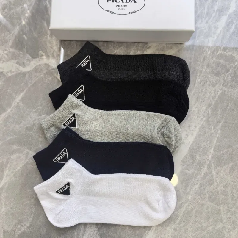 最愛の一着 着心地良い ファッション 通気性 合わせやすい シンプル 5足セット靴下