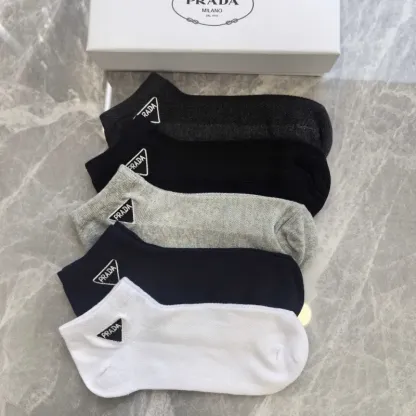 最愛の一着 着心地良い ファッション 通気性 合わせやすい シンプル 5足セット靴下