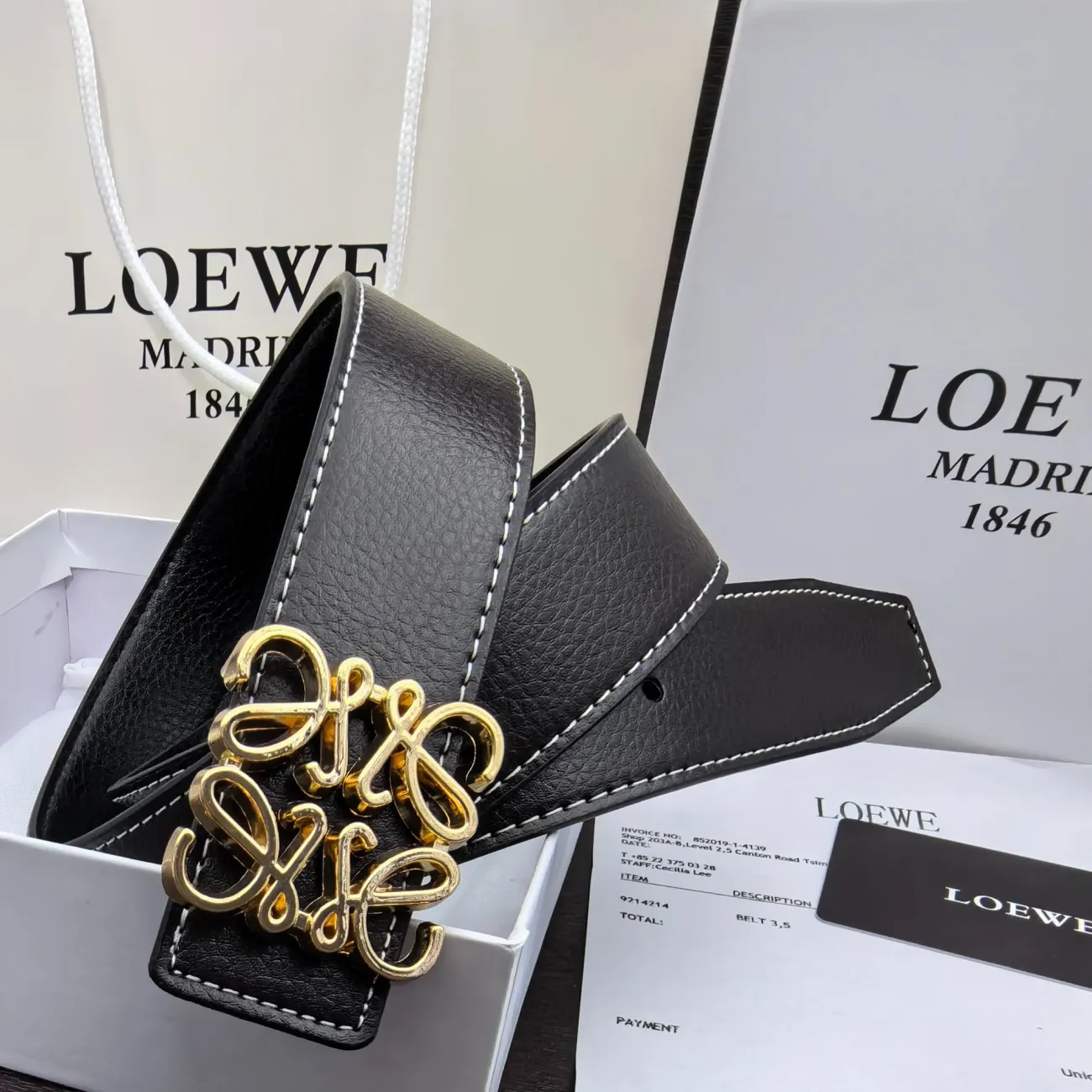 メンズの新しい高級ベルトインターネットの有名人と同じファッションオールマッチの高級ベルト