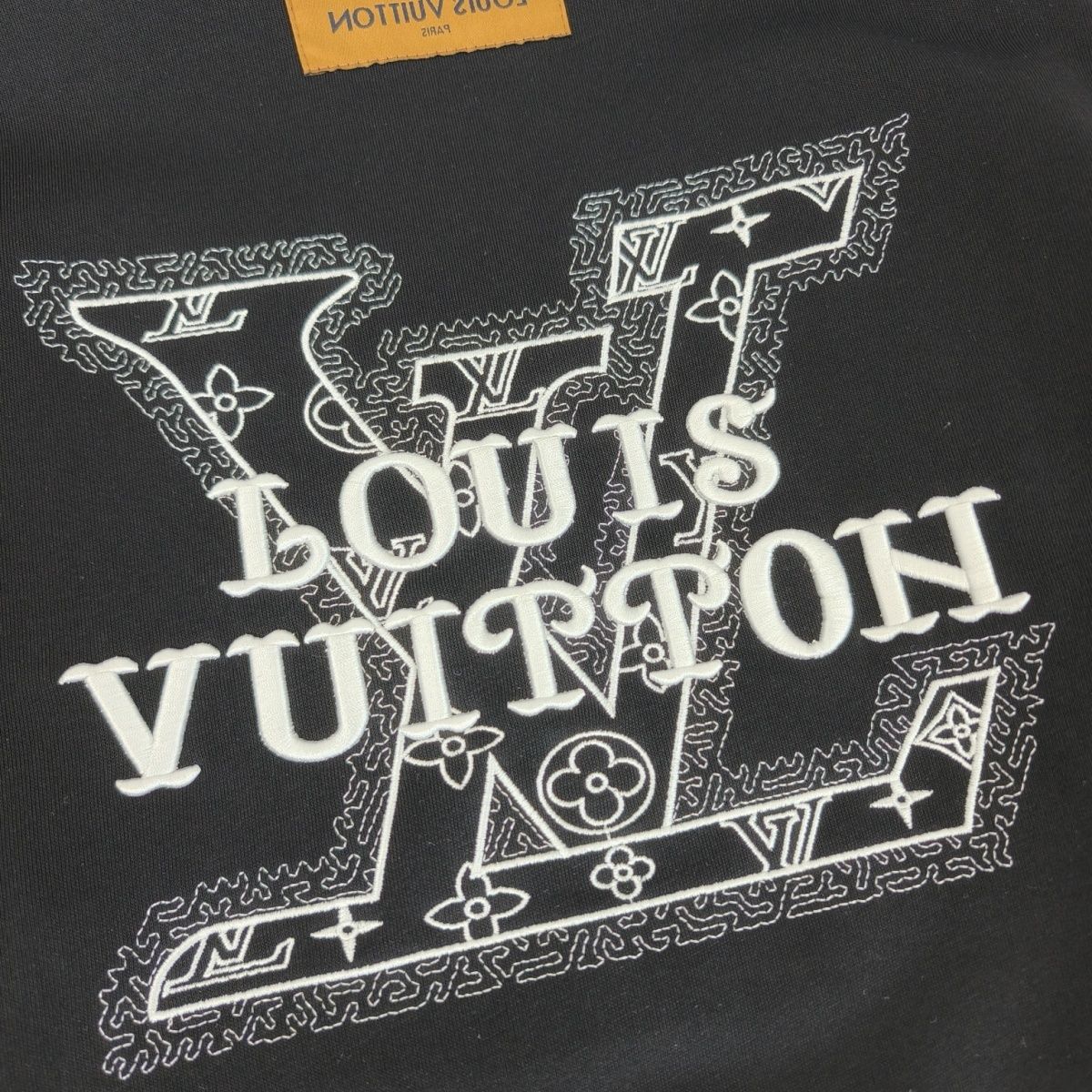 『L-4XL』秋に活躍する万能な刺繍入りメンズカップルラウンドネックカジュアルファッションスウェットシャツ