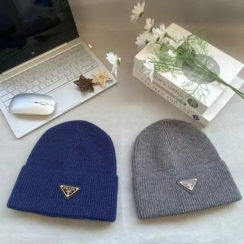 冬用ニットラビットファーファッショナブルな秋冬用厚手暖かいウール帽子