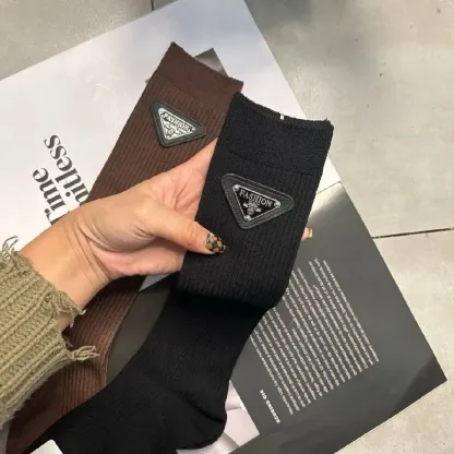 2種のタグ ランダム発送 売れ筋 人気上昇中 絶対流行 爆売れ中 日常 カジュアル 超ファッション おしゃれ ソックス