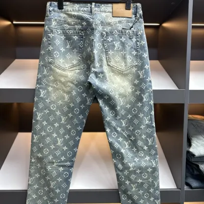 『S-2XL』シルエットがきれい 快適な履き心地 魅力的 飽きの来ない ジーンズ