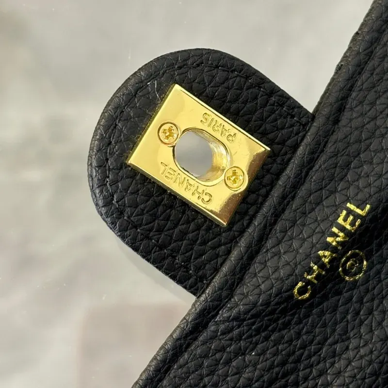 今季も大流行 トレンド クラシックシンプル 高級感 モダン 財布