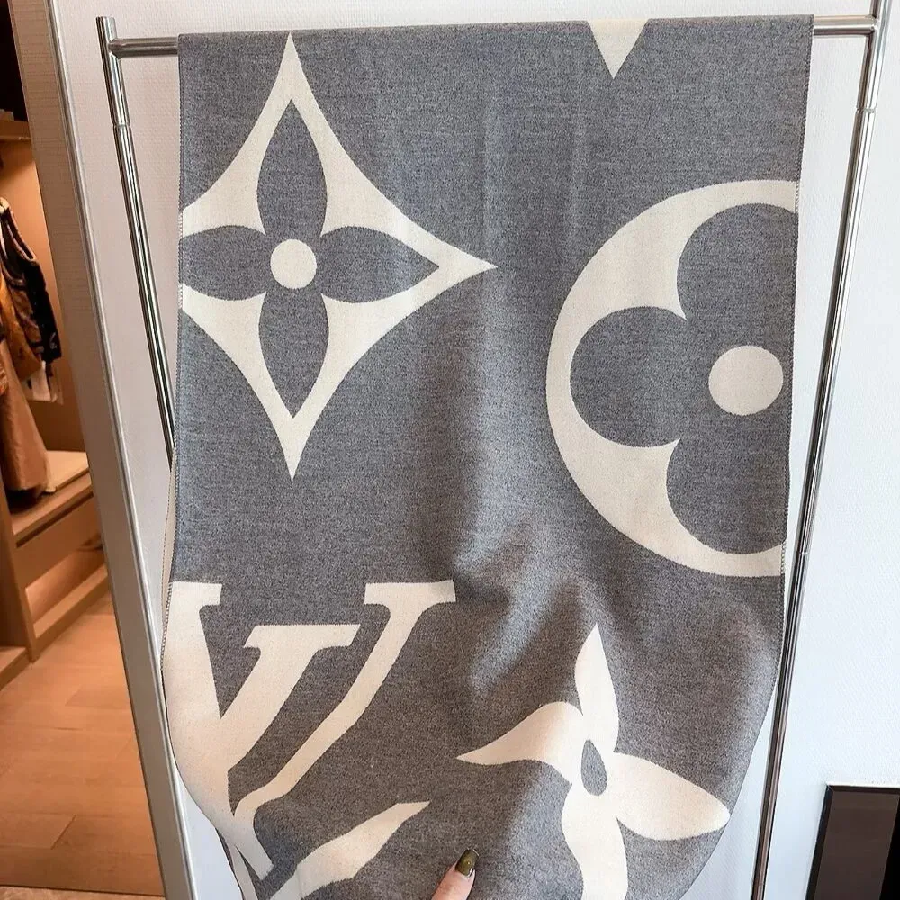 こなれ感たっぷり 肌触りいい 人気な定番 合わせやすい 柔らかい スカート