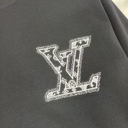 『L-4XL』秋に活躍する万能な刺繍入りメンズカップルラウンドネックカジュアルファッションスウェットシャツ