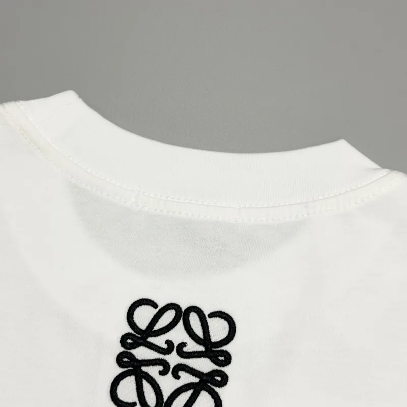 『S-4XL』2色選べる 好感度UP 絶対欲しい 柔らかい 目立つ シンプルさ 通気性 刺繍 半袖 Tシャツ