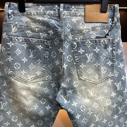 『S-2XL』シルエットがきれい 快適な履き心地 魅力的 飽きの来ない ジーンズ