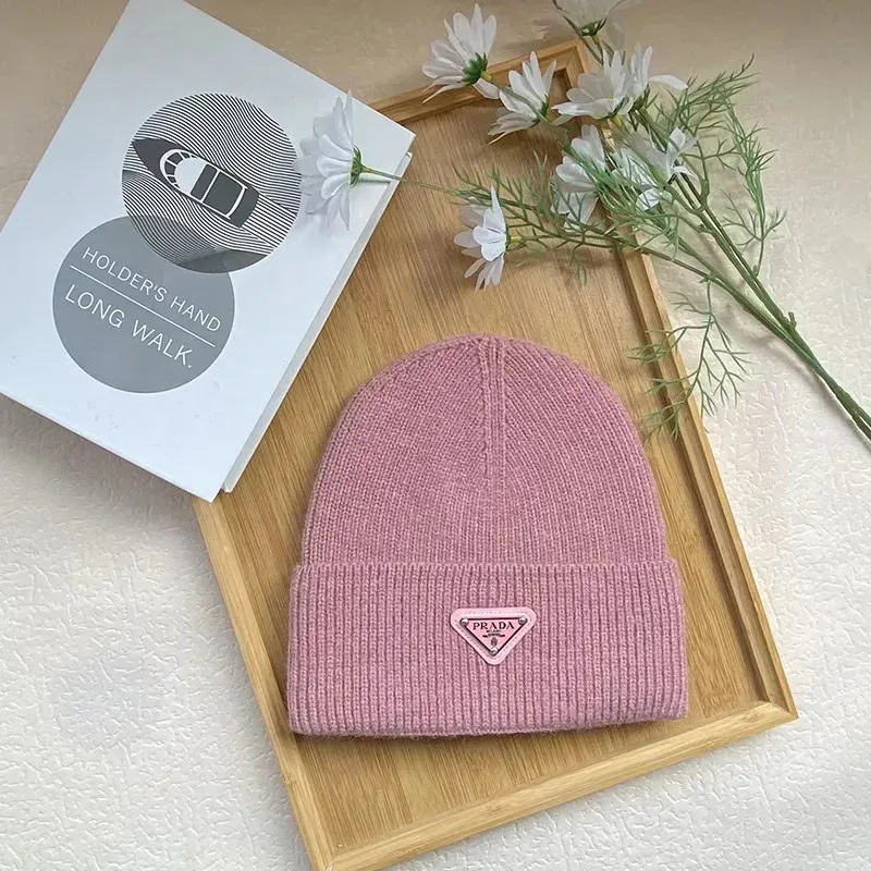 冬用ニットラビットファーファッショナブルな秋冬用厚手暖かいウール帽子