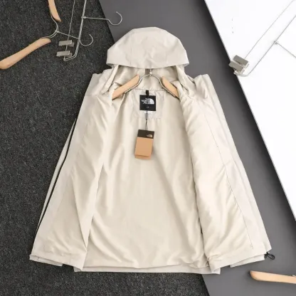 『S-2XL』 今季も大流行 絶対流行 ペアルック カップル きれいめ系 3色 防風 アウター