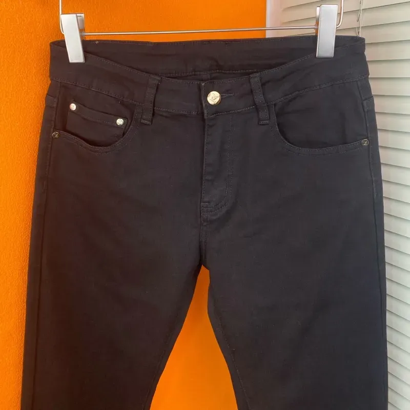 『S-2XL』目立つ 高品質 ファッション シンプル 快適 クラシック 合わせやすい スリムストレートジーンズ