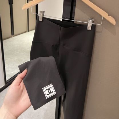 『S-L』人気爆発中 元気いっぱい ファッション フェミニン セクシートップス