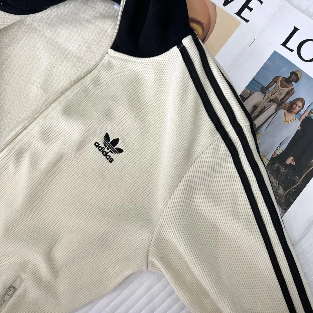 『S-2XL』合わせやすい 好感度100％ 軽量 通気性 カジュアル アクティブ シンプル アウター