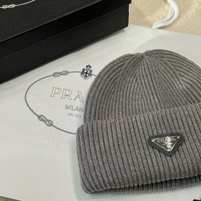 合わせやすい 大人気 カジュアル トレンド ニット生地 6色 男女兼用 帽子