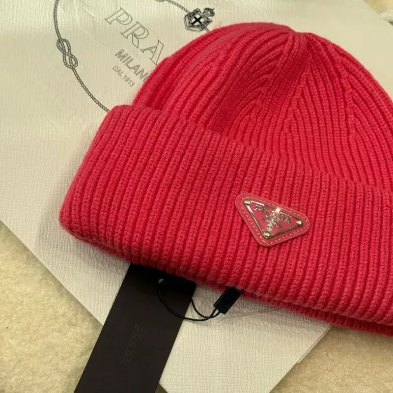 合わせやすい 大人気 カジュアル トレンド ニット生地 6色 男女兼用 帽子