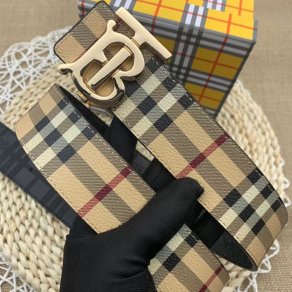 新しい本革の高級メンズベルト多目的ベルトズボンベルトトレンディなベルトファッショナブルなカジュアル牛革