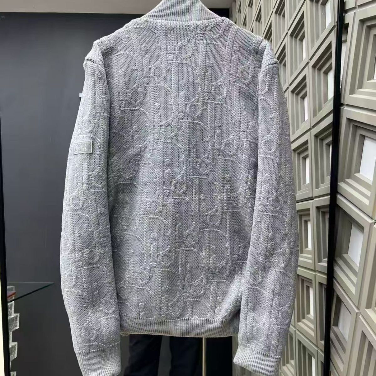 おしゃれなパッチワークニットスタンドカラーコットンコート。秋冬に暖かく、ユニセックス。