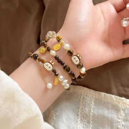 labubu トレンディなブレスレット タイガーアイブレスレット レディース ダブルサークル ハンドジュエリー 軽量 高級 多用途 シンプル 伸縮性 ロープ ニッチ