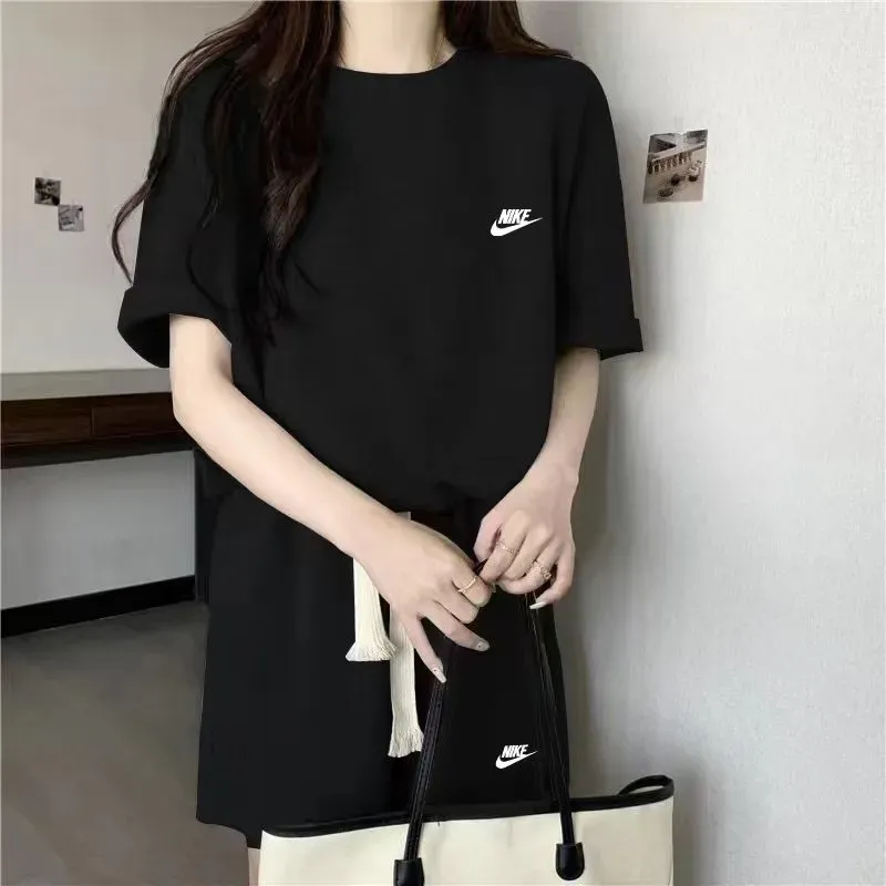 『フリーサイズ』元気いっぱい 質感のいい スポーツ カジュアル 3色選べる 無地 Ｔシャツ ショートパンツ　