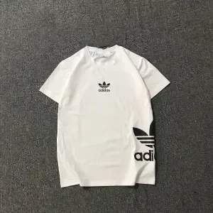 おすすめ 絶対欲しい 憧れ 大人の定番 合わせやすい 質感のいい 好感度100％Ｔシャツ