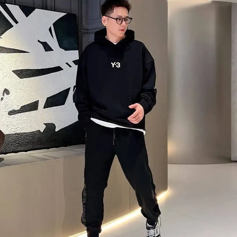 『M-4XL』組み合わせやすい 高級感 大注目 超人気商品 デザイン満点 日常 シンプル 高品質 フード付き 長袖 パーカー