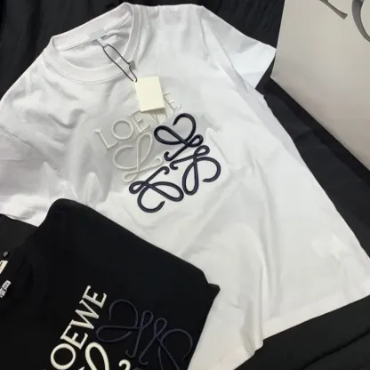 『S-4L』存在感 元気いっぱい スタイリッシュ リラックス ヴィンテージ 軽量 刺繍 Tシャツ