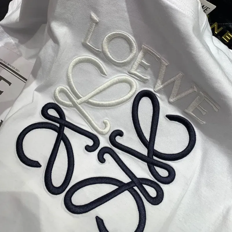 『S-4L』存在感 元気いっぱい スタイリッシュ リラックス ヴィンテージ 軽量 刺繍 Tシャツ