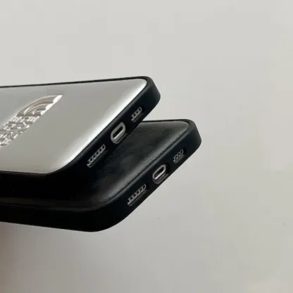 高品質クラシック スタイリッシュ 手触り良くフィット感 シンプル 滑り止め スマホケース