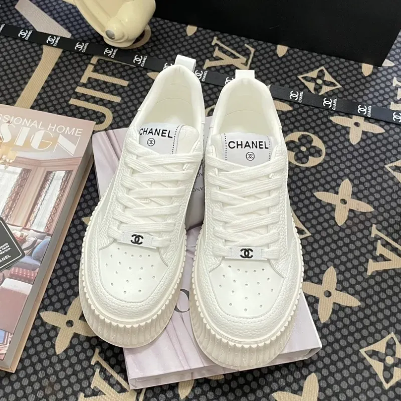 『34-39』人気上昇中 ふわふわ 快適 通気性 ファッション クラシック 合わせやすい カジュアルシューズ