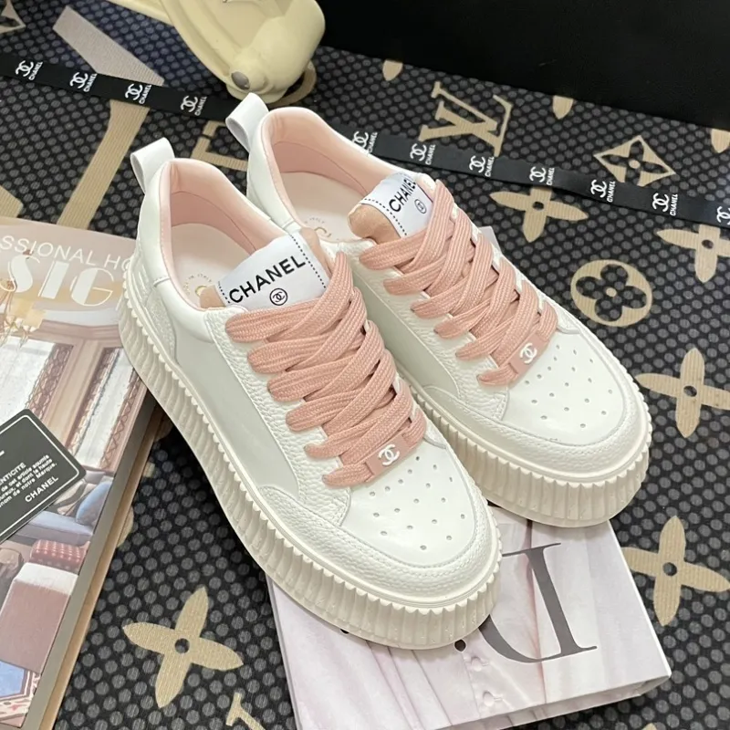 『34-39』人気上昇中 ふわふわ 快適 通気性 ファッション クラシック 合わせやすい カジュアルシューズ