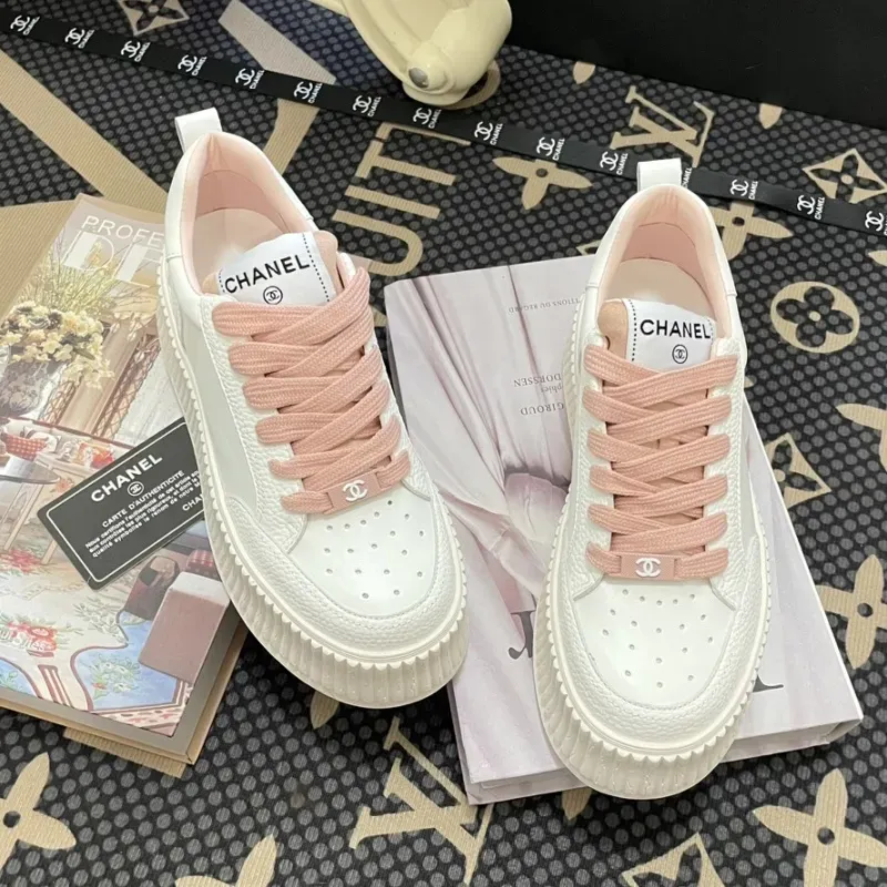 『34-39』人気上昇中 ふわふわ 快適 通気性 ファッション クラシック 合わせやすい カジュアルシューズ