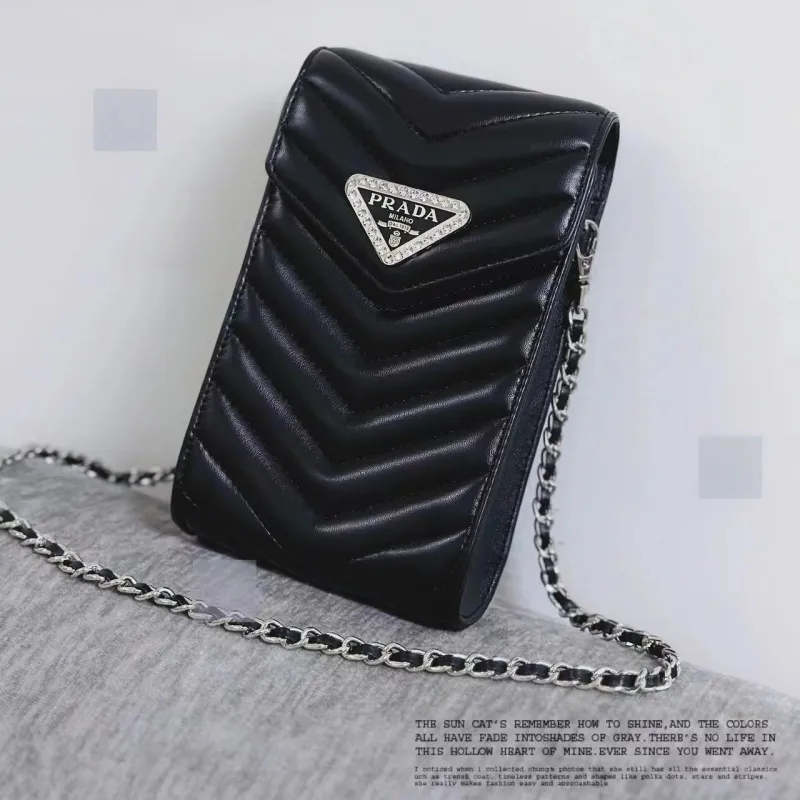 人気上昇中 おしゃれ 高品質 繊細 シンプル クラシック モダン ショルダーバッグ